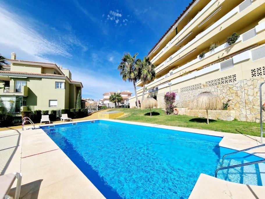 Appartamento Royal Golf View: 2Br, Pools & Ac Sitio de Calahonda Esterno foto