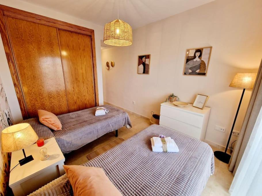 Appartamento Royal Golf View: 2Br, Pools & Ac Sitio de Calahonda Esterno foto