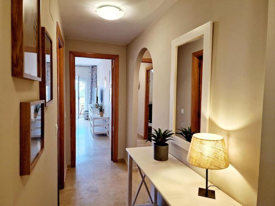 Appartamento Royal Golf View: 2Br, Pools & Ac Sitio de Calahonda Esterno foto