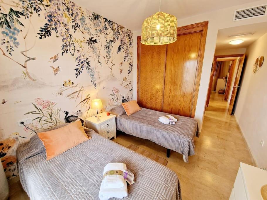 Appartamento Royal Golf View: 2Br, Pools & Ac Sitio de Calahonda Esterno foto