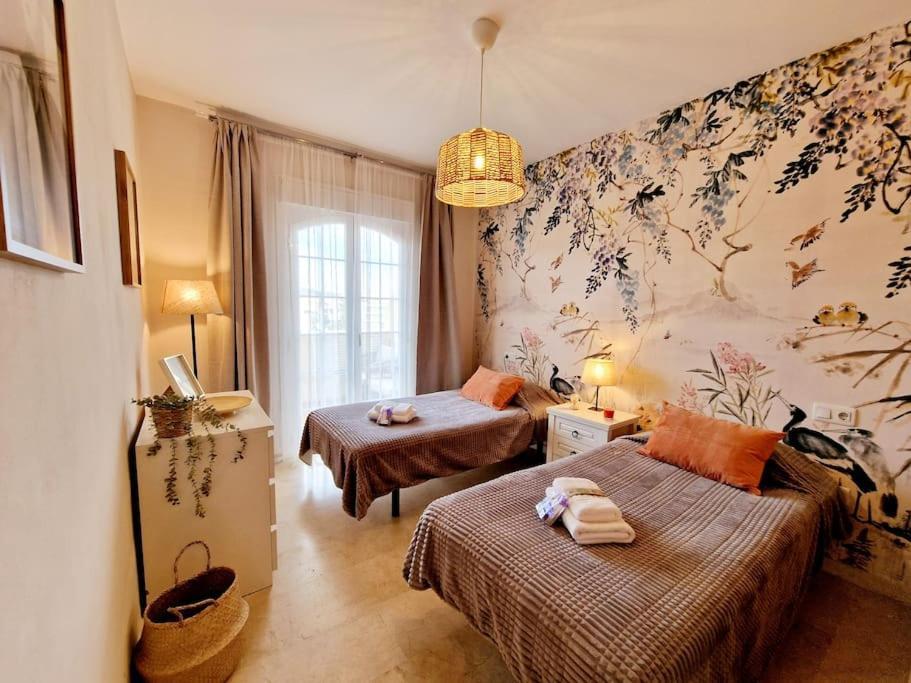Appartamento Royal Golf View: 2Br, Pools & Ac Sitio de Calahonda Esterno foto